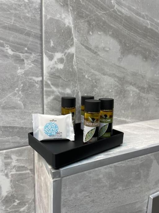 Flowery Penthouse In City Centre Of テッサロニキ エクステリア 写真